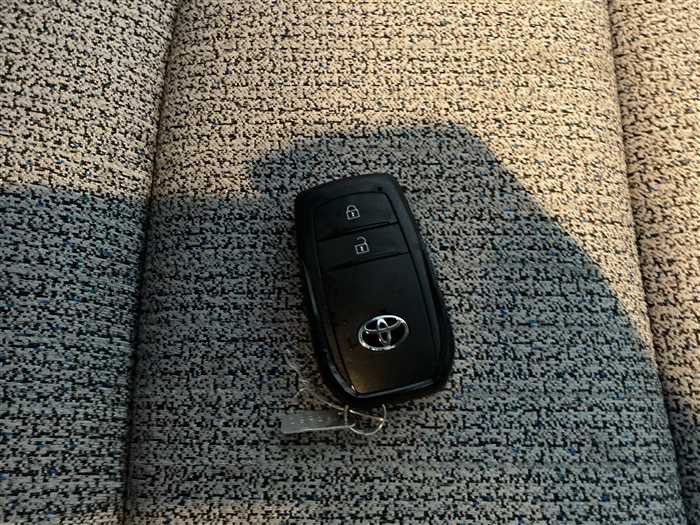 2021 Toyota Yaris Cross 5BA-MXPB10 (UW-694269024e4ee)[21]