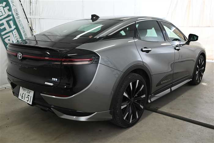 2023 Toyota Crown 5AA-TZSH35 (UW-6981ac6582f3f)[1]