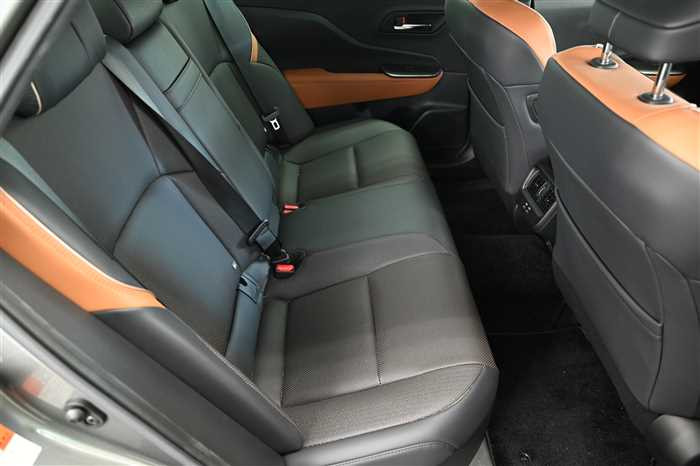 2023 Toyota Crown 5AA-TZSH35 (UW-6981ac6582f3f)[9]