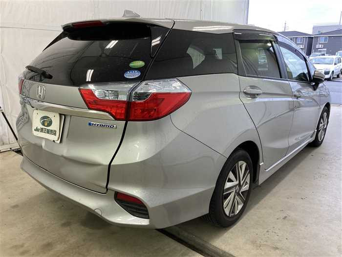 2019 Honda SHUTTLE HYBRID DAA-GP7 (UW-69a693dba658a)[1]