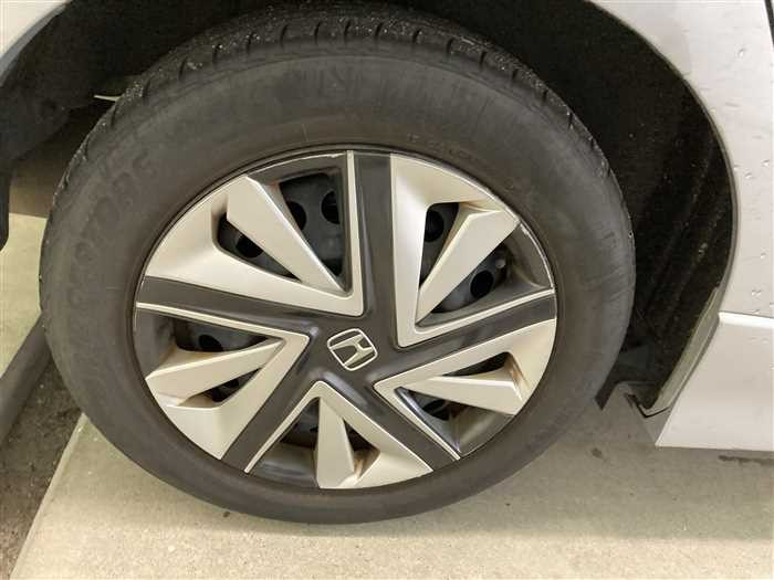 2019 Honda SHUTTLE HYBRID DAA-GP7 (UW-69a693dba658a)[8]