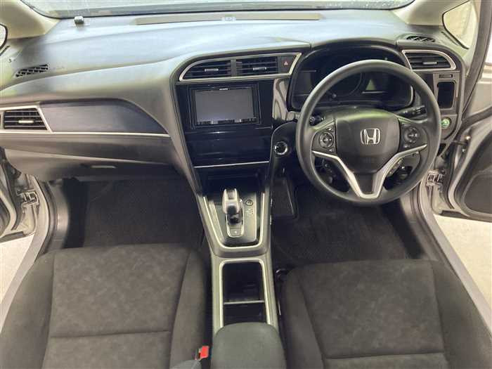 2019 Honda SHUTTLE HYBRID DAA-GP7 (UW-69a693dba658a)[17]