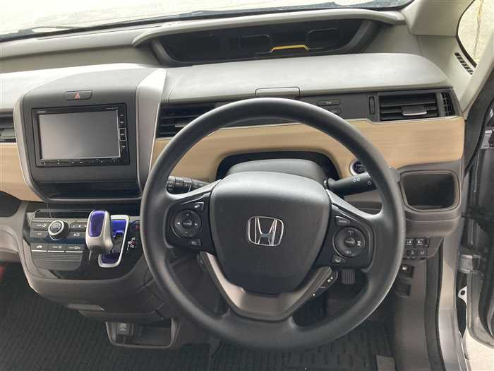 2019 Honda Freed DAA-GB7 (UW-69a69419de011)[17]