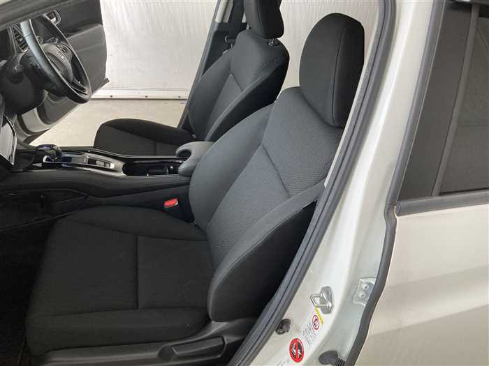 2014 Honda VEZEL DAA-RU3 (UW-695e10e78d11b)[14]