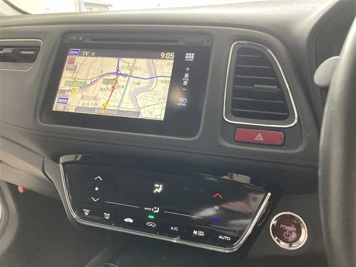 2014 Honda VEZEL DAA-RU3 (UW-695e10e78d11b)[18]