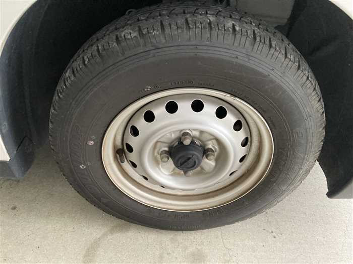 2020 Nissan NV150 AD DBF-VY12 (UW-694cf60d6e901)[7]