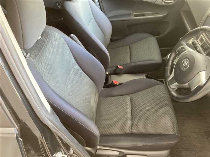 2013 Toyota Ractis DBA-NCP120 (UW-6981ac56d1798)[10]