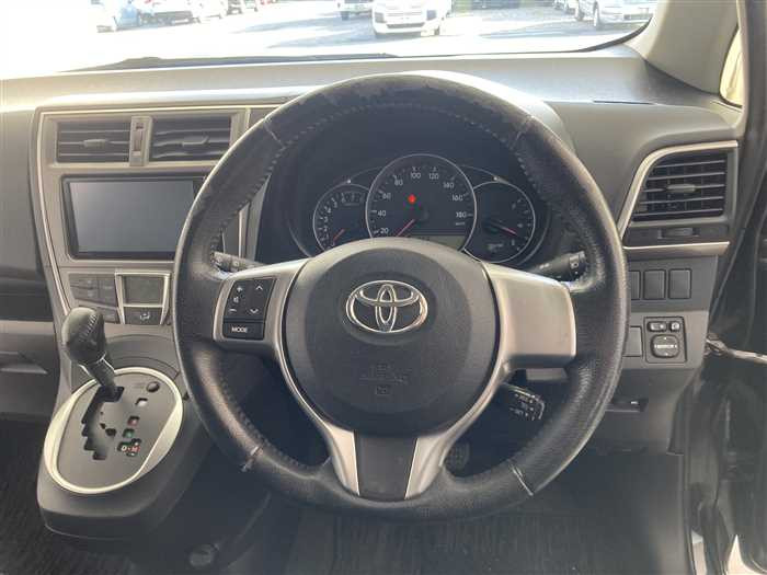 2013 Toyota Ractis DBA-NCP120 (UW-6981ac56d1798)[17]
