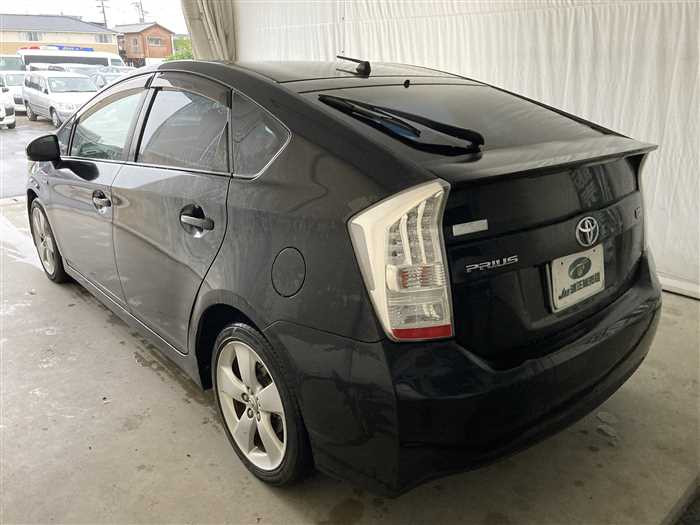 2011 Toyota Prius DAA-ZVW30 (UW-695e10f51aef0)[3]