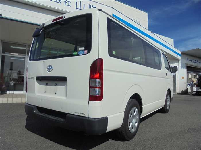 2019 Toyota Regiusace Van TRH200V (UW-69ad0008b9810)[3]