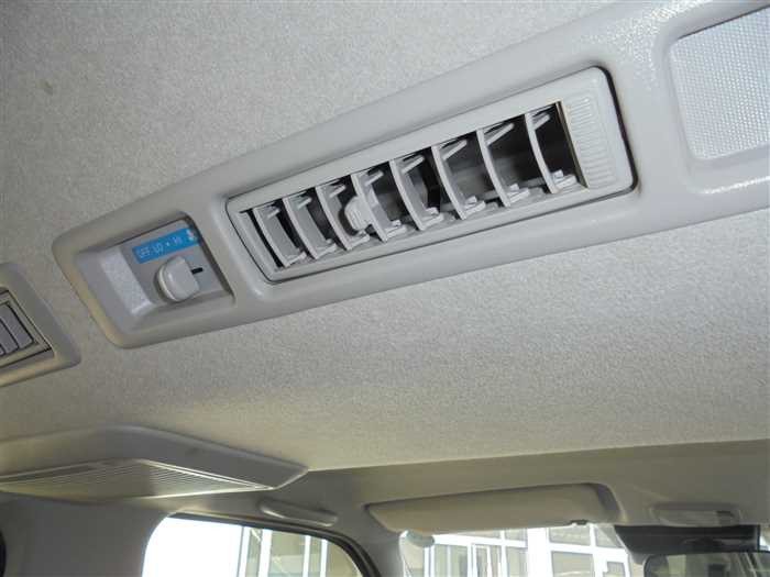 2019 Toyota Regiusace Van TRH200V (UW-69ad0008b9810)[17]