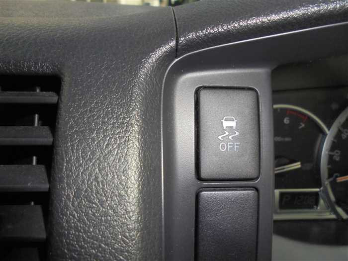 2019 Toyota Regiusace Van TRH200V (UW-69ad0008b9810)[25]