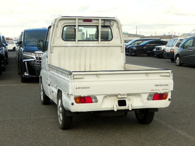1999 Mitsubishi Minicab Truck U62T (UW-69699a6201d05)[1]