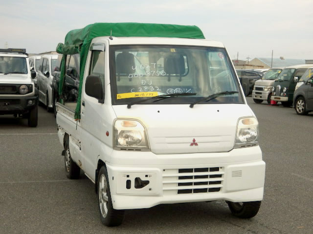 1999 Mitsubishi Minicab Truck U62T