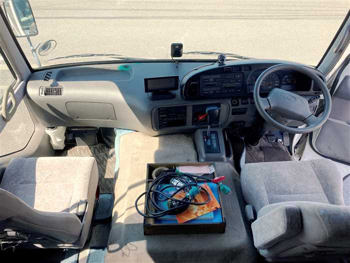 2004 Hino Liesse II KK-HDB51M (UW-69b2795879864)[12]