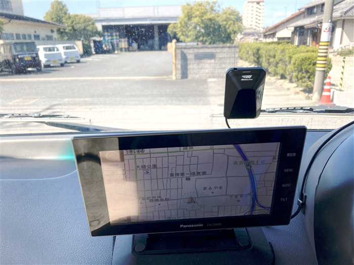 2004 Hino Liesse II KK-HDB51M (UW-69b2795879864)[15]