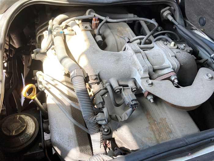 2004 Hino Liesse II KK-HDB51M (UW-69b2795879864)[28]