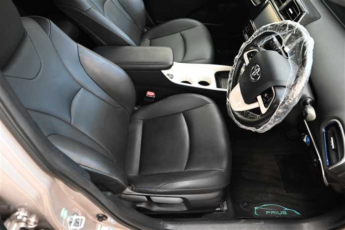 2015 Toyota Prius DAA-ZVW50 (UW-695e11269ae39)[8]