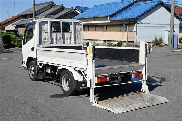 2012 Toyota Dyna ABF-TRY220 (UW-6981ac53a1cf4)[9]