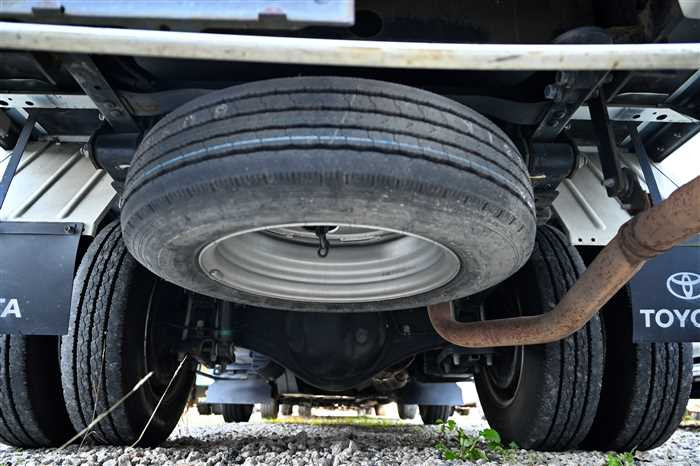 2012 Toyota Dyna ABF-TRY220 (UW-6981ac53a1cf4)[14]