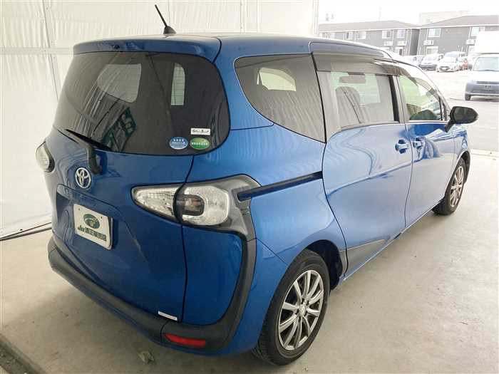 2015 Toyota Sienta DBA-NSP170G (UW-69ad003894cd2)[1]