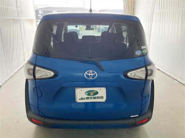 2015 Toyota Sienta DBA-NSP170G (UW-69ad003894cd2)[5]