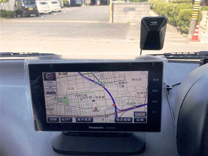 2005 Toyota Coaster PB-XZB51 (UW-69ad0038be3d9)[16]