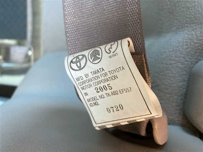 2005 Toyota Coaster PB-XZB51 (UW-69ad0038be3d9)[26]