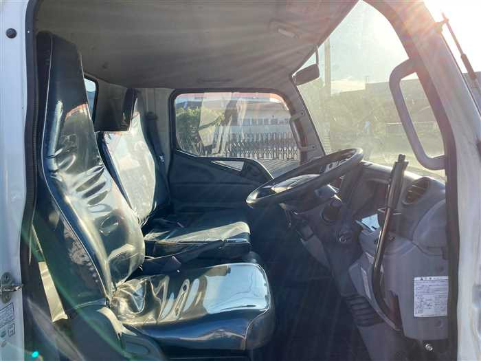 2015 Mitsubishi Canter TKG-FEBM0 (UW-695e1114c966d)[17]