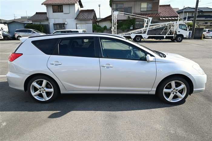 2002 Toyota Caldina LA-ST246W (UW-69771e3532bc2)[5]
