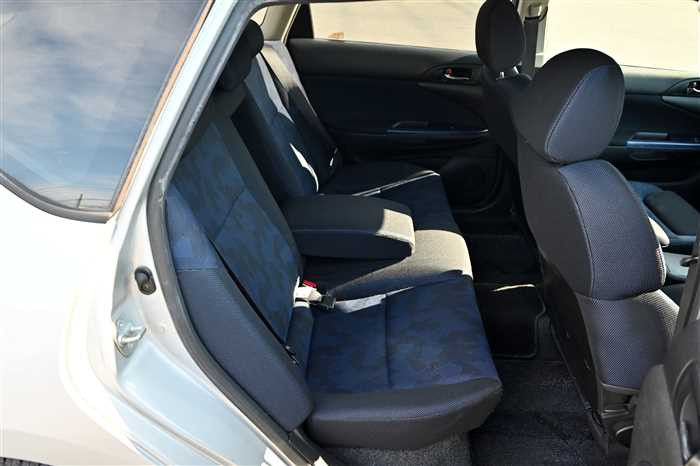 2002 Toyota Caldina LA-ST246W (UW-69771e3532bc2)[14]