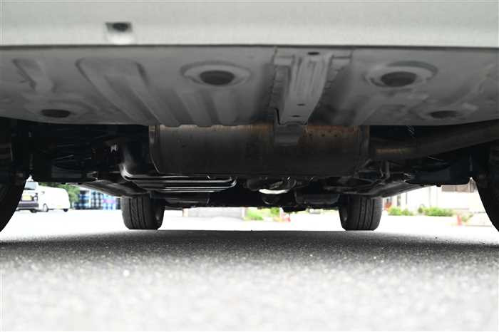 2013 Toyota Estima DBA-ACR50W (UW-6981ac55e218d)[8]