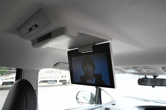 2013 Toyota Estima DBA-ACR50W (UW-6981ac55e218d)[21]