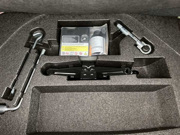 2017 Mazda Demio LDA-DJ5AS (UW-694660c0e5934)[12]