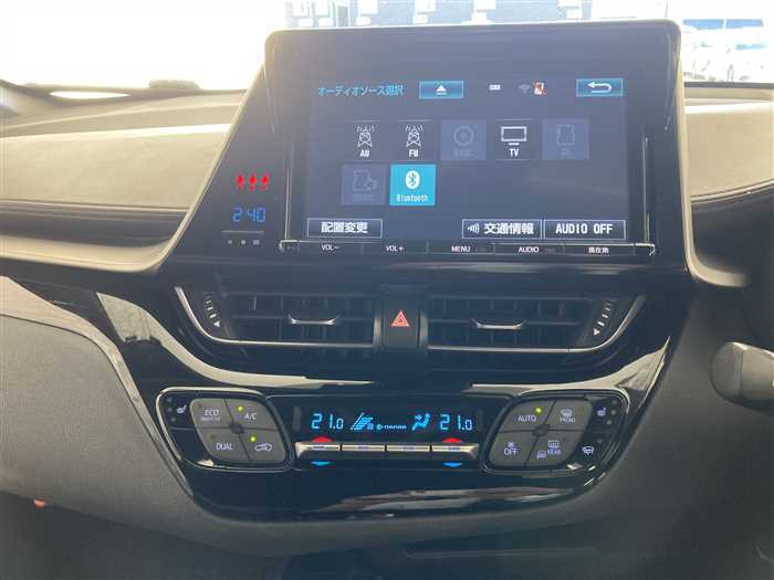 2017 Toyota C-HR DAA-ZYX10 (UW-69771e3d925df)[18]