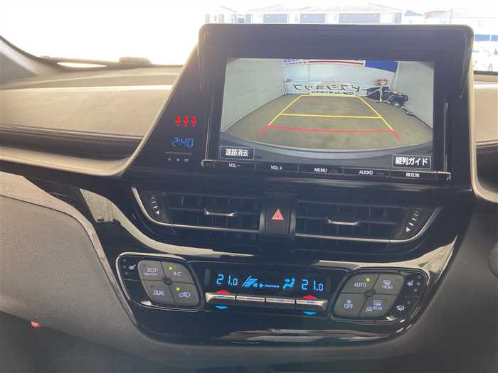 2017 Toyota C-HR DAA-ZYX10 (UW-69771e3d925df)[19]