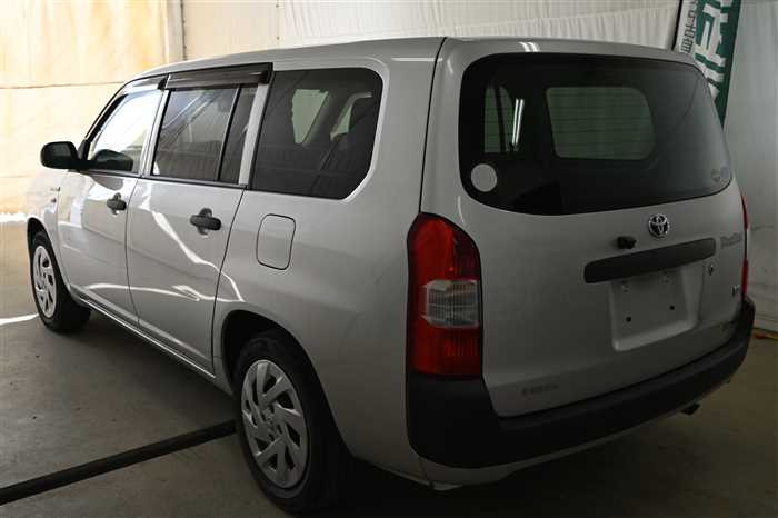 2019 Toyota Probox Van 6AE-NHP160V (UW-6981ac5dcb139)[3]