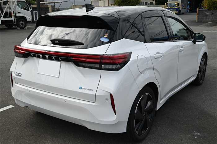 2021 Nissan Note 6AA-FE13 (UW-6981ac5e0c253)[1]