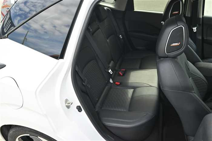 2021 Nissan Note 6AA-FE13 (UW-6981ac5e0c253)[13]