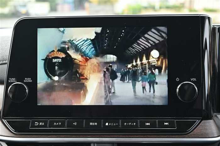 2021 Nissan Note 6AA-FE13 (UW-6981ac5e0c253)[26]