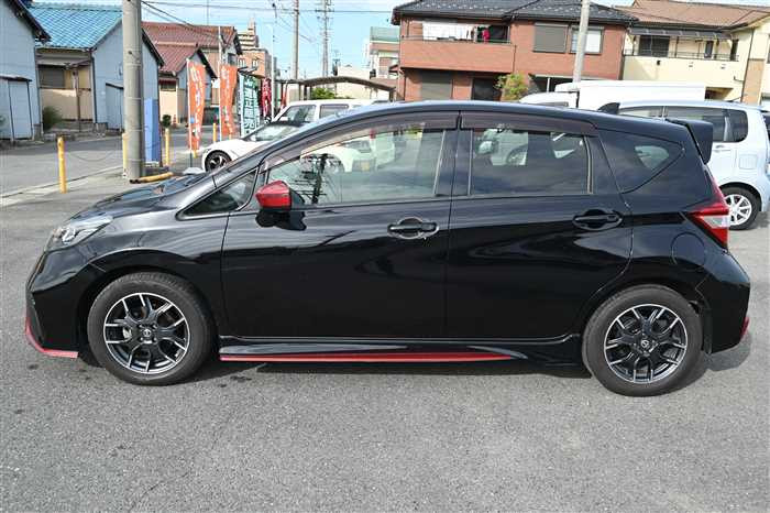 2017 Nissan Note DBA-E12 (UW-69ad0040ceb57)[6]