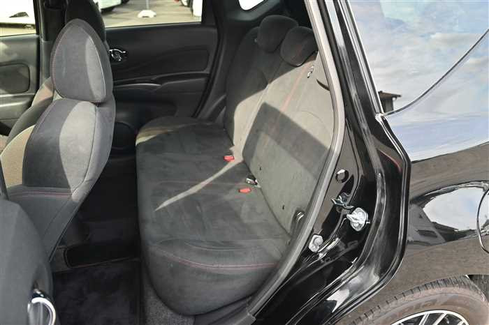 2017 Nissan Note DBA-E12 (UW-69ad0040ceb57)[15]