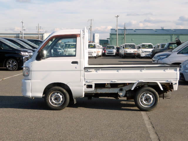 2000 Daihatsu Hijet Truck S210P (UW-6969a0c1ced54)[3]