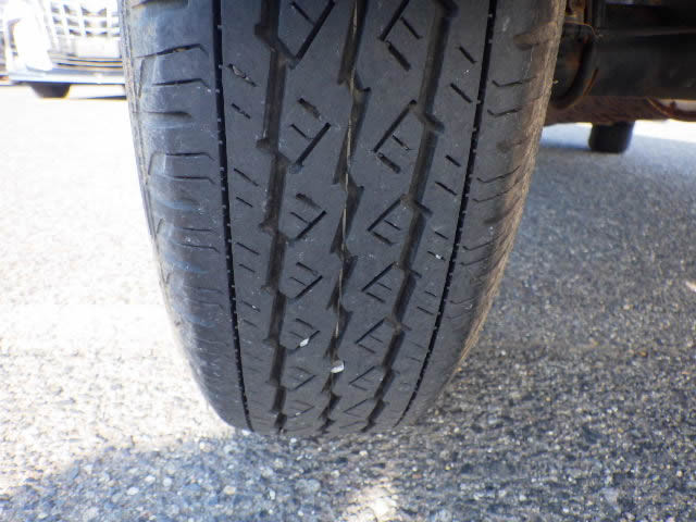 2000 Daihatsu Hijet Truck S210P (UW-6969a0c1ced54)[29]