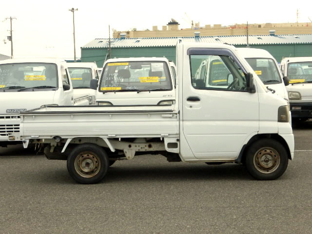 2001 Mitsubishi Minicab Truck U61T (UW-6944bc48ade49)[2]