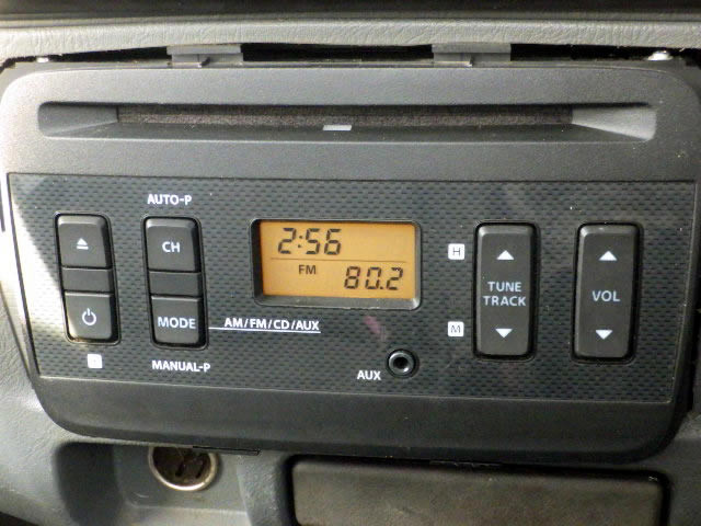 2001 Mitsubishi Minicab Truck U61T (UW-6944bc48ade49)[11]