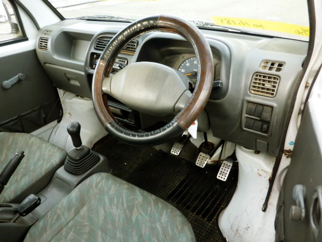 2000 Suzuki Carry Truck DB52T (UW-694defcb4b790)[11]