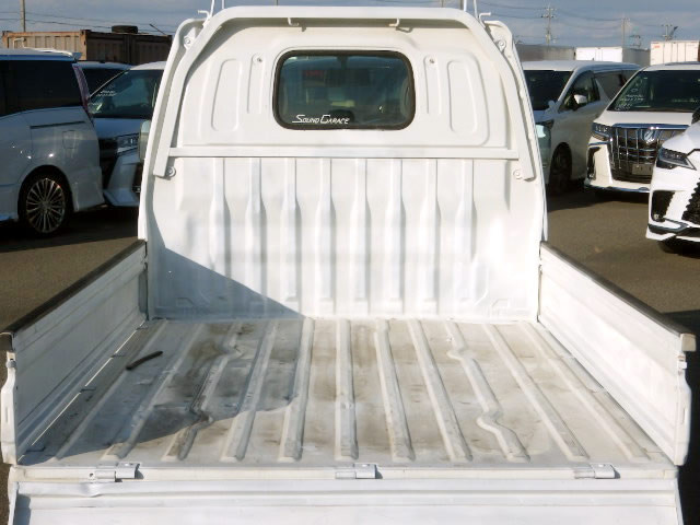 2001 Suzuki Carry Truck DA52T (UW-6969b1600857f)[6]