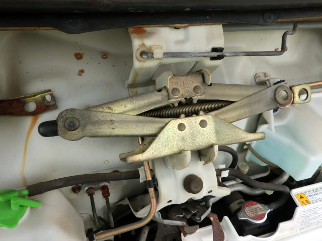 2001 Suzuki Carry Truck DA52T (UW-6969b1600857f)[18]