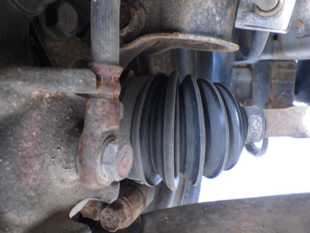 2000 Mitsubishi Minicab Truck U62T (UW-6969a0a0bfe15)[28]